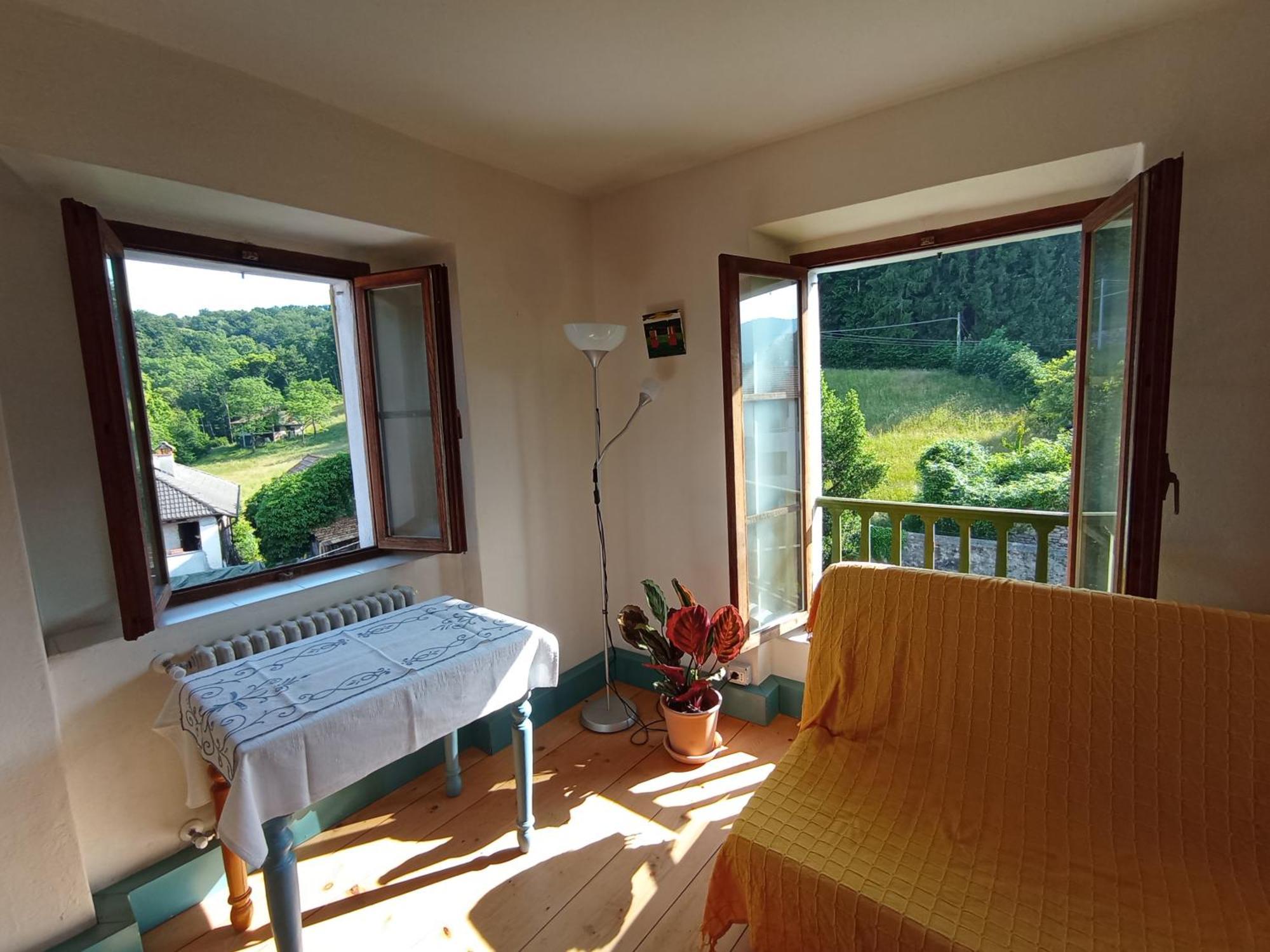 Appartamento Storico Con Giardino Soleggiato - B&B Via Rinaldi Arto Centonara Exterior foto